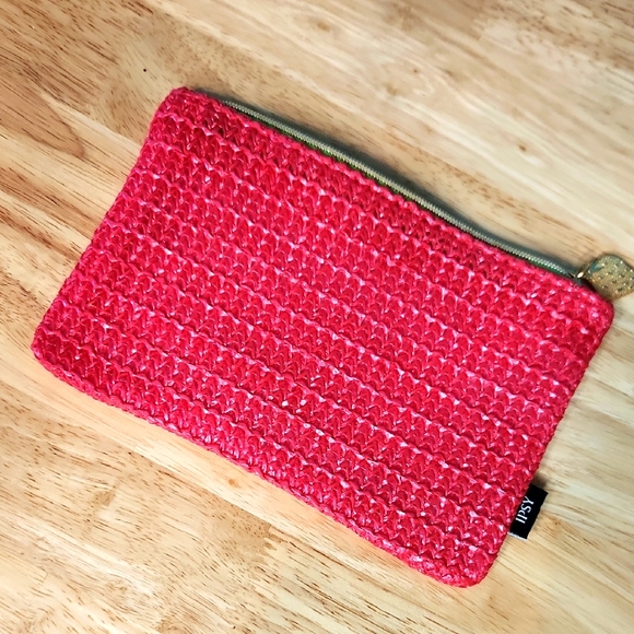 IPSY Fuschia with Light‎ Pink Interior Woven Zipper Pouch - Picture 1 of 6